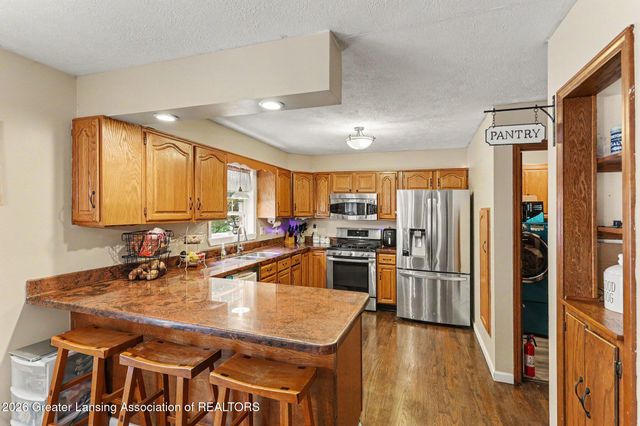 471 Windrock Lane, Dimondale, MI 48821