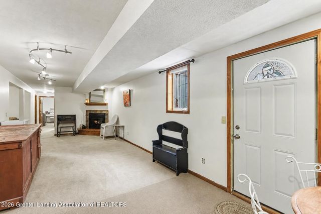 471 Windrock Lane, Dimondale, MI 48821