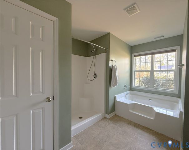 9901 Ethens Castle Dr, Chester, VA 23831