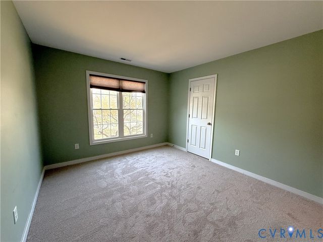 9901 Ethens Castle Dr, Chester, VA 23831