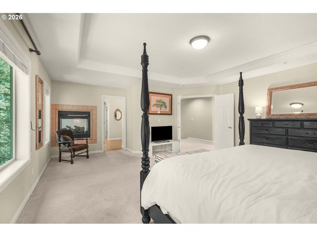 1633 Sw JOSHUA St, Portland, OR 97219