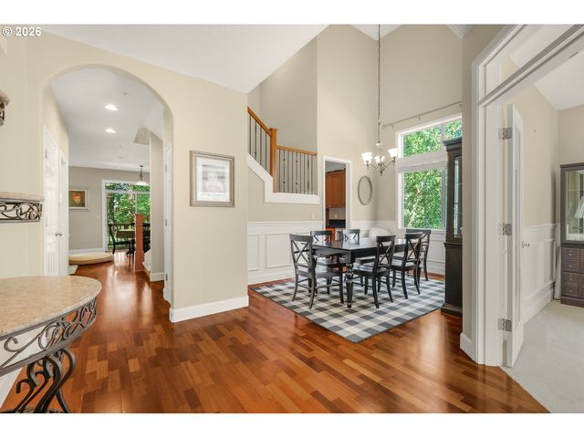 1633 Sw JOSHUA St, Portland, OR 97219