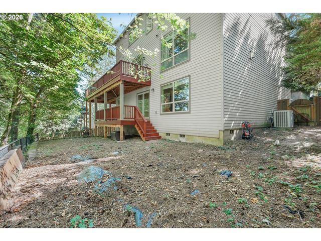 1633 Sw JOSHUA St, Portland, OR 97219