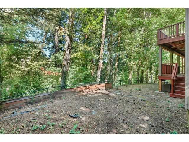 1633 Sw JOSHUA St, Portland, OR 97219