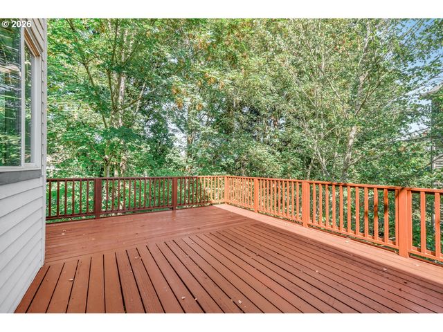 1633 Sw JOSHUA St, Portland, OR 97219