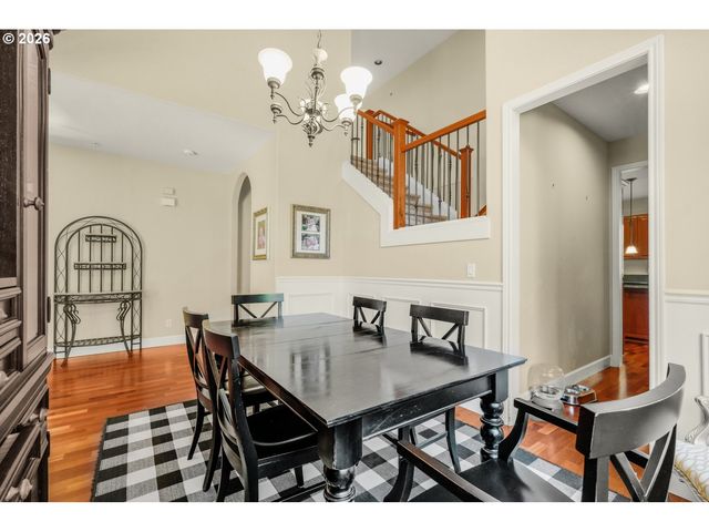 1633 Sw JOSHUA St, Portland, OR 97219