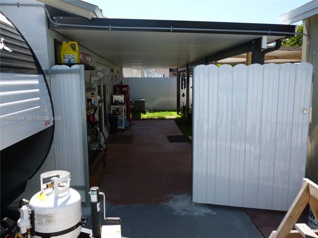 19372 SW 119th Ct, Miami, FL 33177