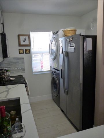 19372 SW 119th Ct, Miami, FL 33177