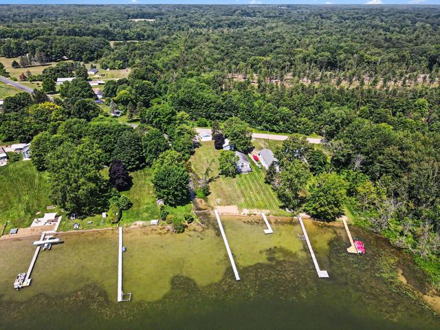 2402 Dumont Lake Road, Allegan, MI 49010