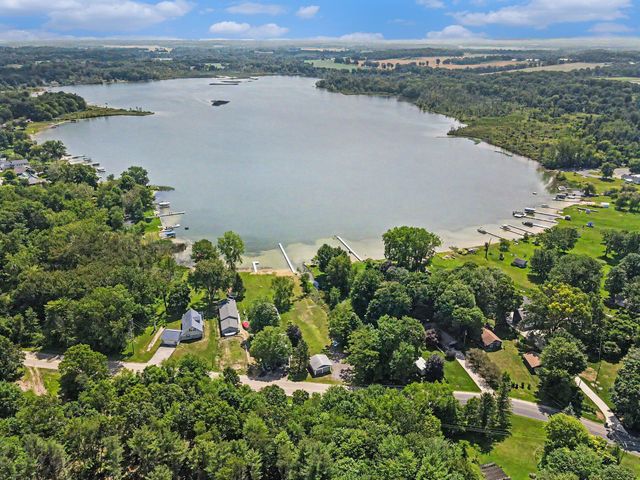 2402 Dumont Lake Road, Allegan, MI 49010
