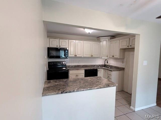 1115 Appleseed Lane A, Olivette, MO 63132