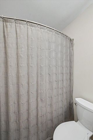 750 Shaker Drive 707, Lexington, KY 40504