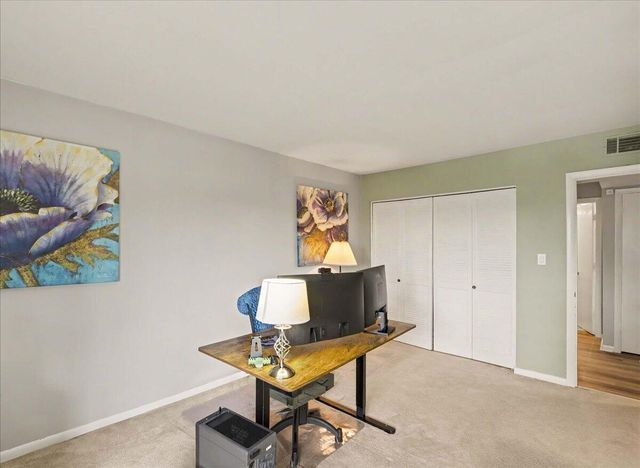 750 Shaker Drive 707, Lexington, KY 40504