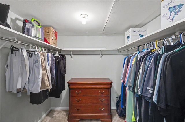 750 Shaker Drive 707, Lexington, KY 40504