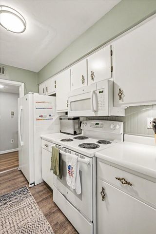 750 Shaker Drive 707, Lexington, KY 40504