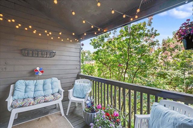 750 Shaker Drive 707, Lexington, KY 40504
