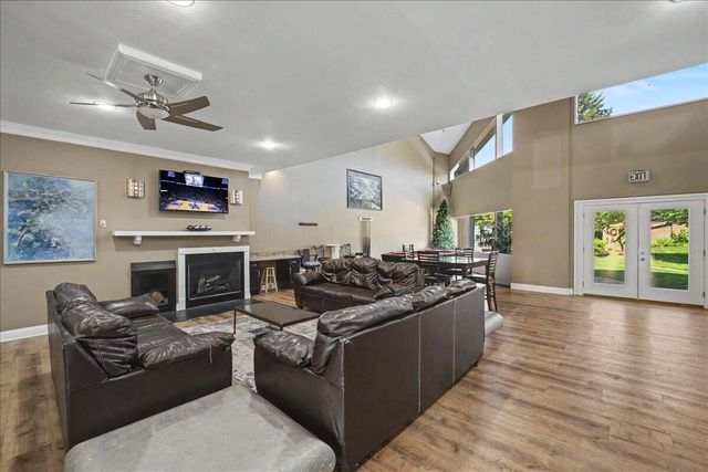 750 Shaker Drive 707, Lexington, KY 40504