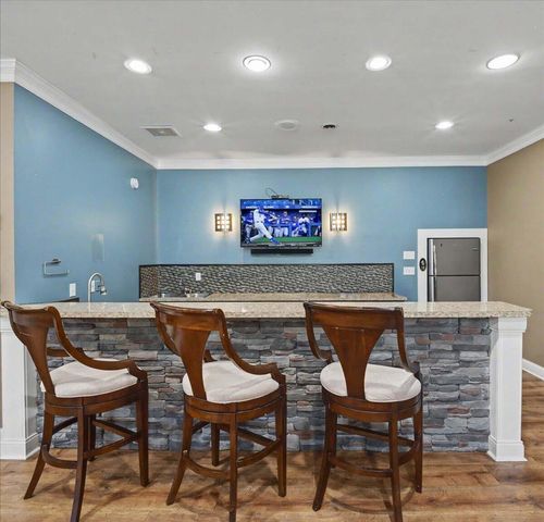 750 Shaker Drive 707, Lexington, KY 40504