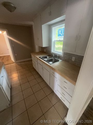 1503 E Virgin Street, Tulsa, OK 74106