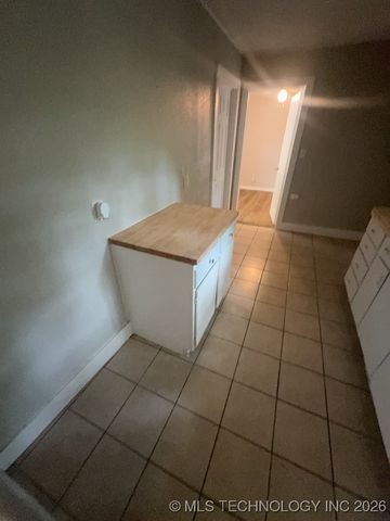 1503 E Virgin Street, Tulsa, OK 74106