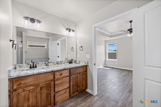 2552 Cowgirl Trail, Belton, TX 76513