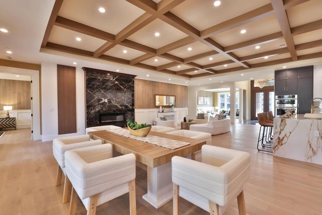 341 Carlyn Avenue, Campbell, CA 95008