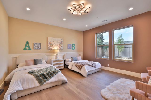 341 Carlyn Avenue, Campbell, CA 95008