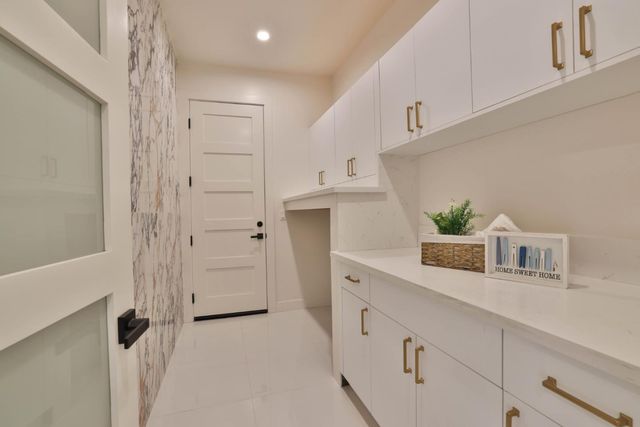 341 Carlyn Avenue, Campbell, CA 95008