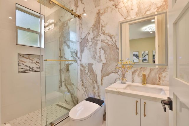 341 Carlyn Avenue, Campbell, CA 95008