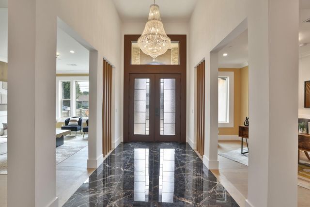 341 Carlyn Avenue, Campbell, CA 95008