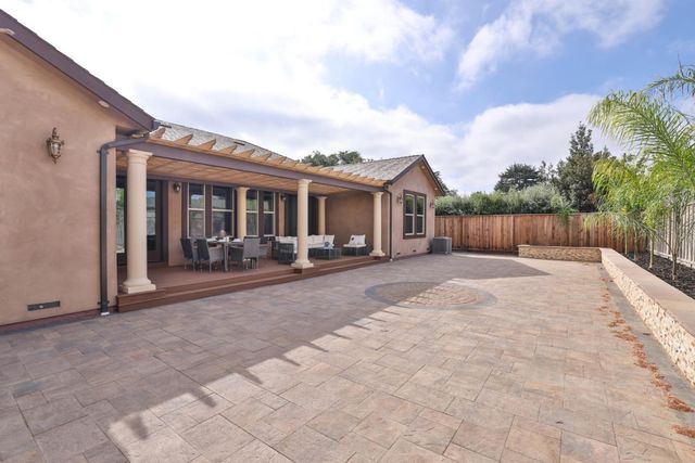 341 Carlyn Avenue, Campbell, CA 95008