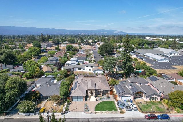 341 Carlyn Avenue, Campbell, CA 95008