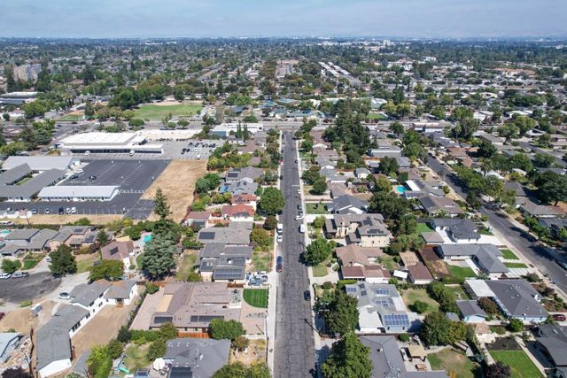 341 Carlyn Avenue, Campbell, CA 95008