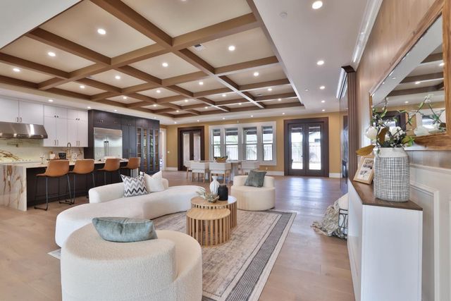 341 Carlyn Avenue, Campbell, CA 95008