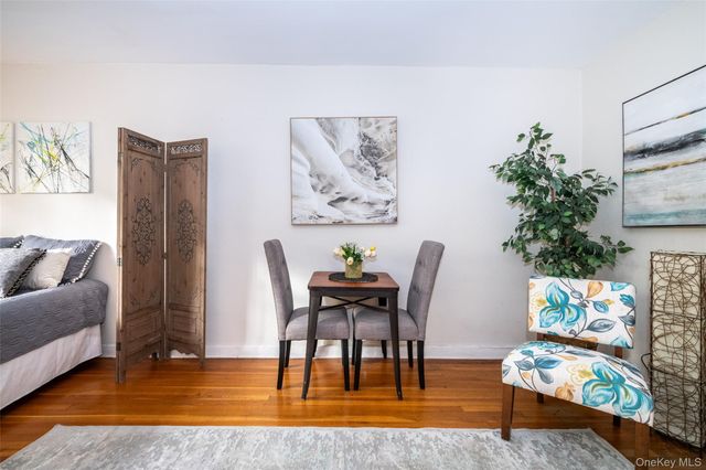 153 E Hartsdale Avenue 1B, Hartsdale, NY 10530