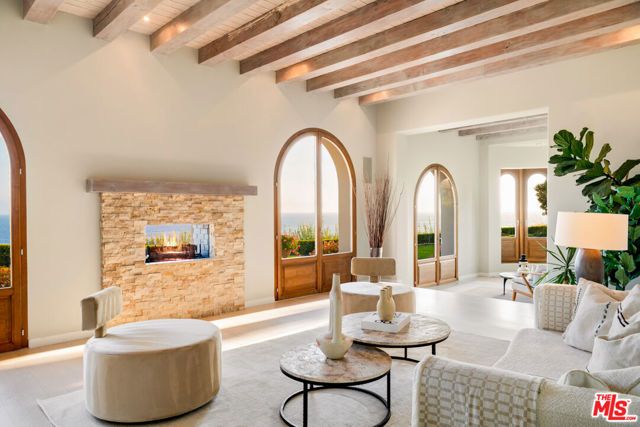 32804 Pacific Coast Highway, Malibu, CA 90265