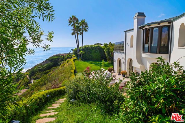 32804 Pacific Coast Highway, Malibu, CA 90265