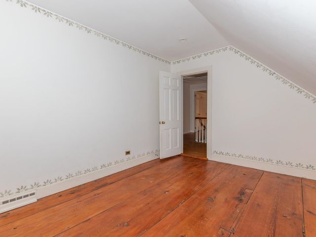 24 Hunt Road, Westmoreland, NH 03467