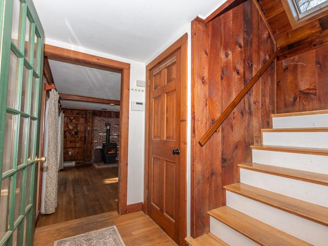 24 Hunt Road, Westmoreland, NH 03467