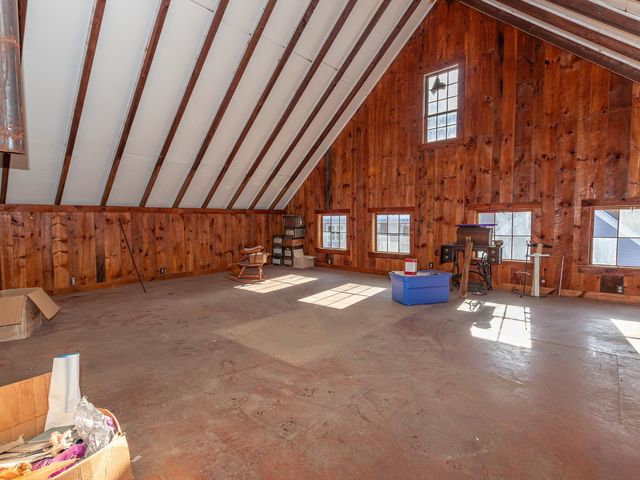 24 Hunt Road, Westmoreland, NH 03467