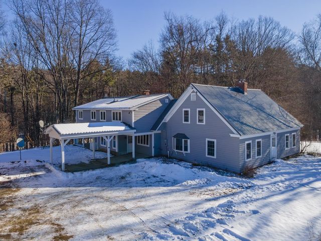 24 Hunt Road, Westmoreland, NH 03467