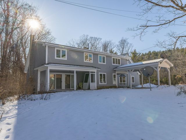 24 Hunt Road, Westmoreland, NH 03467
