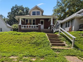 417 N 5th Street, Belleville, IL 62220