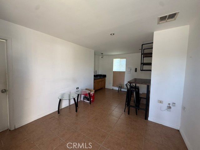 8146 Agnes, North Hollywood (los Angeles), CA 91605