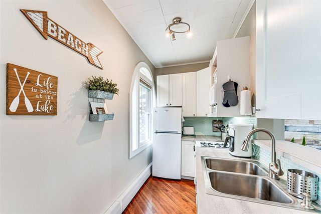 7363 North Shore Drive 5, South Haven, MI 49090