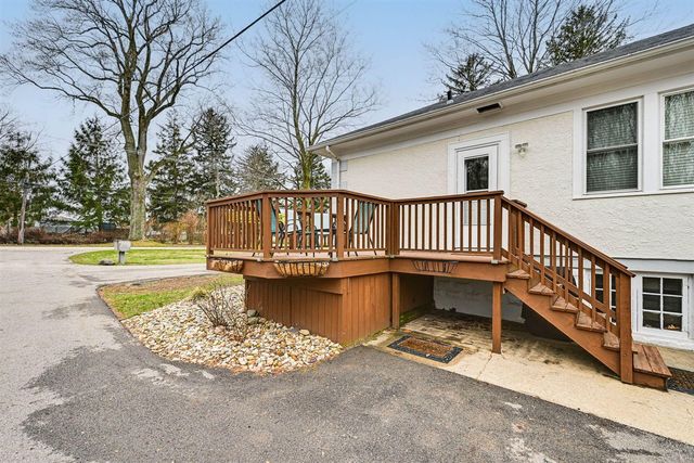 7363 North Shore Drive 5, South Haven, MI 49090