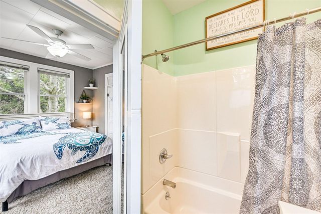 7363 North Shore Drive 5, South Haven, MI 49090