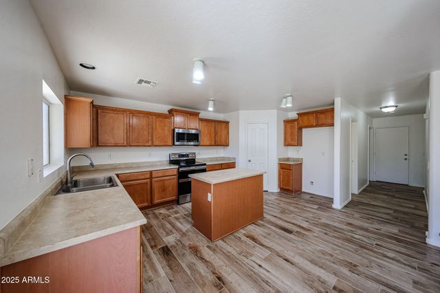 11627 W HACKBARTH Drive, Youngtown, AZ 85363