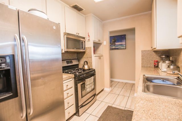 5630 Boltres St, Orangevale, CA 95662