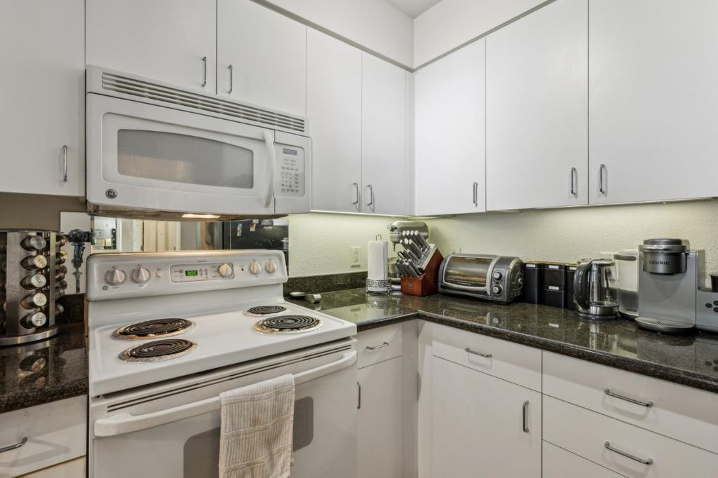 property-img